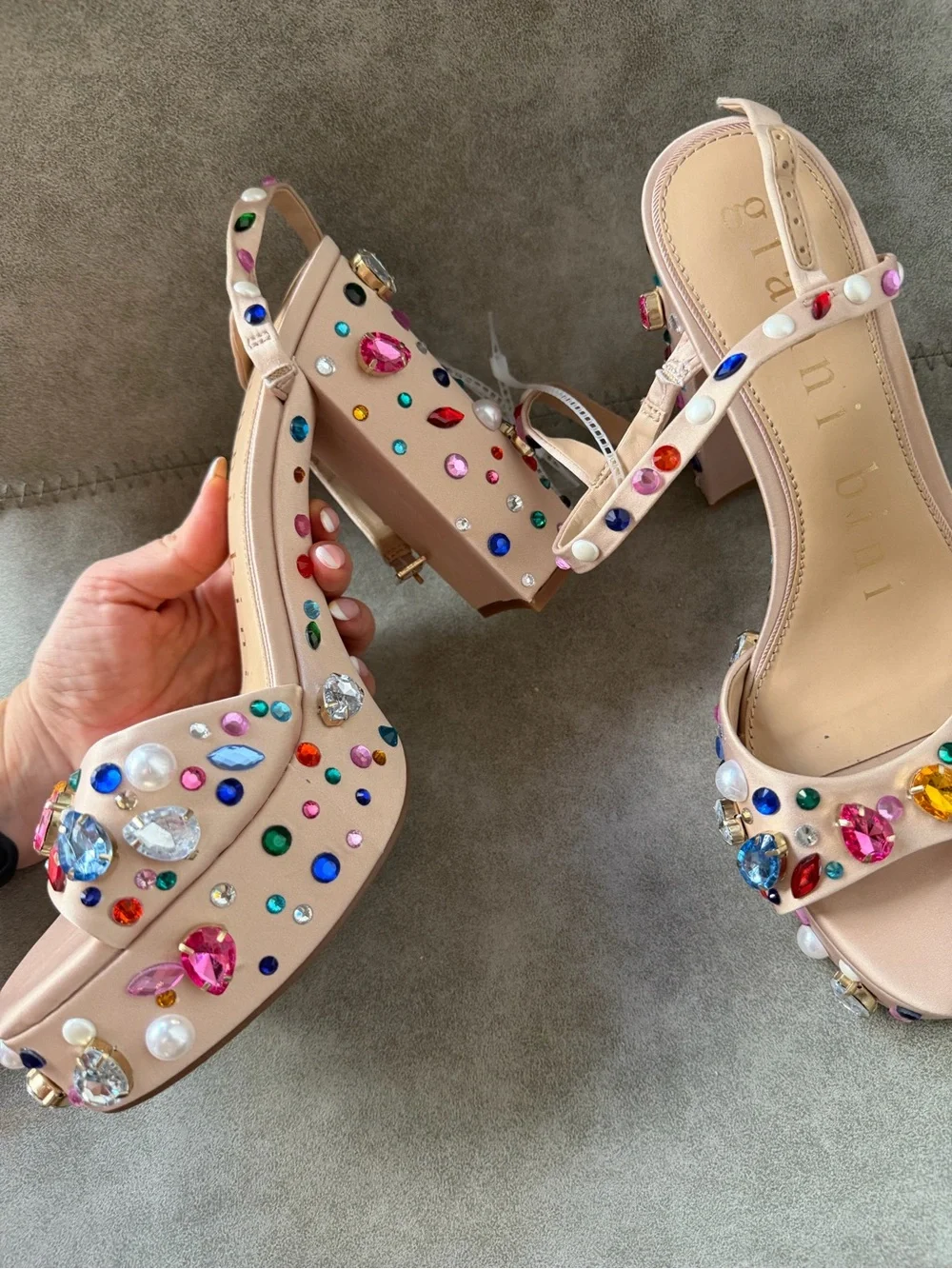 NWT Gianni Bini Calvan Jewel Ornamented Platform Dress Sandals Sz 9,5